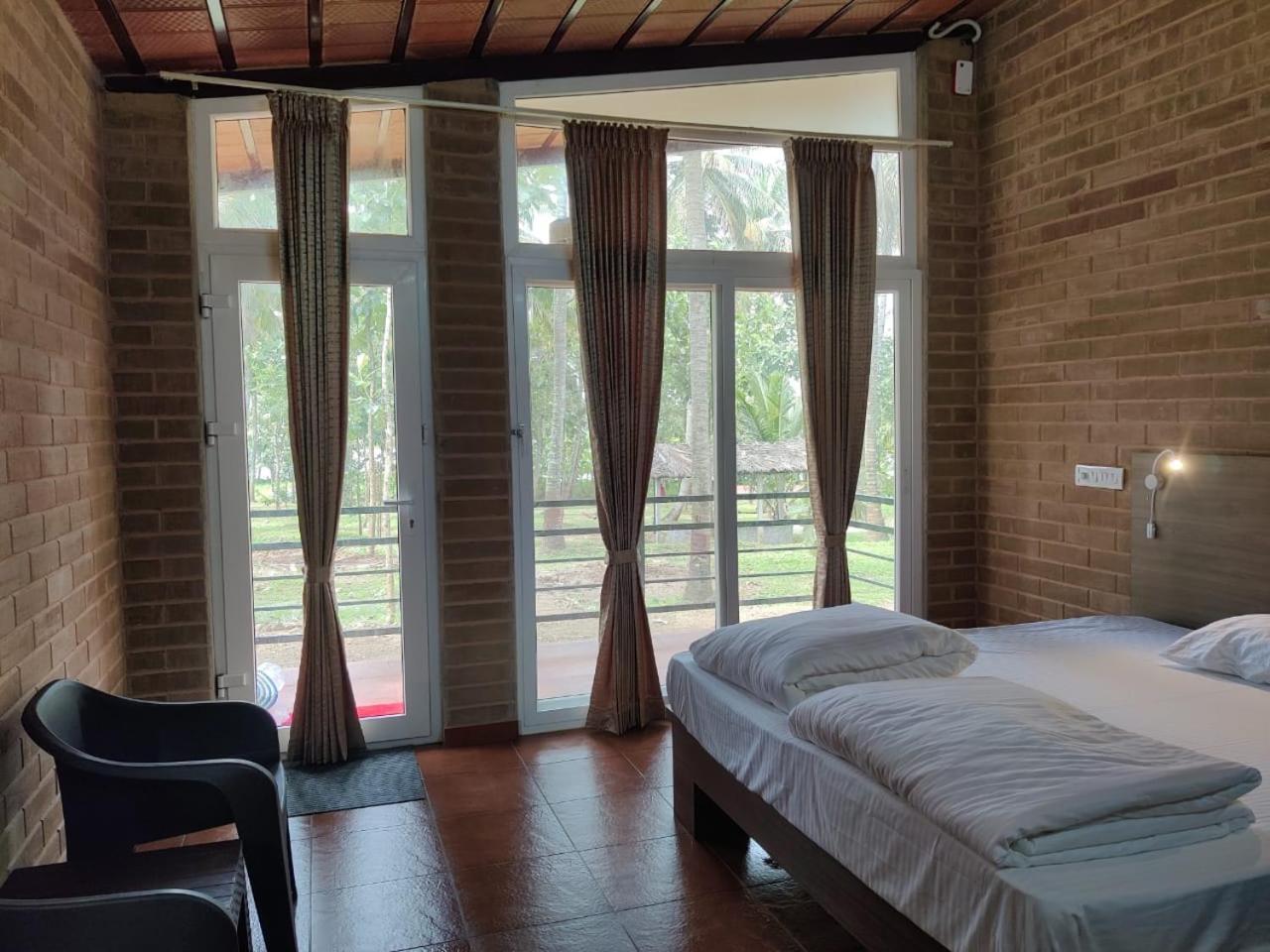 Cosmic Connect Trails Kabini Antharasanthe Exteriér fotografie